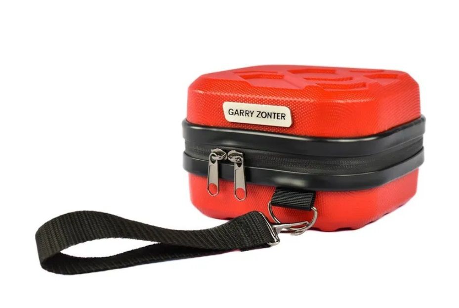 Чехол универсальный Garry Zonter для катушки, эхолота, камеры (пластик, 16х16х9см) красный